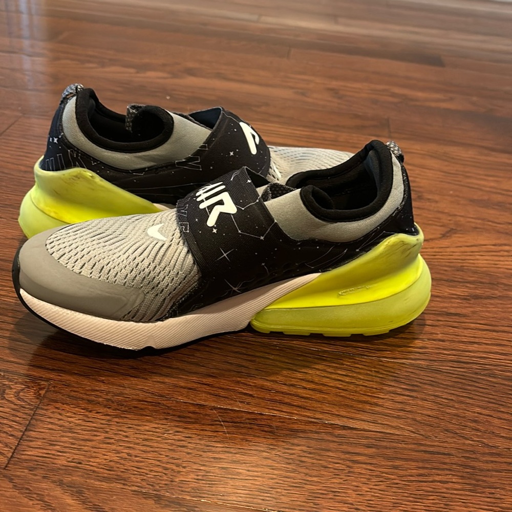Nike air max used  size 3.5Y